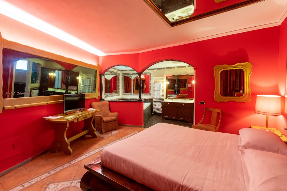 CHARLIE HOTEL Charme & Comfort