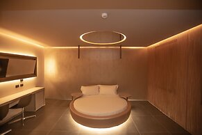 CHARLIE HOTEL Charme & Comfort