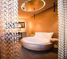 CHARLIE HOTEL Charme & Comfort