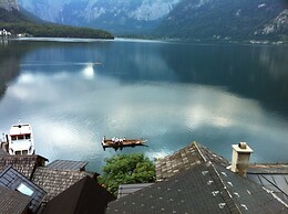 Hallstatt Hideaway - Adults only