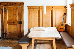 Hallstatt Hideaway - Adults only