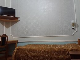 Islambek Hotel & Travel