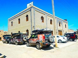 Islambek Hotel & Travel
