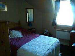 Strathy Inn