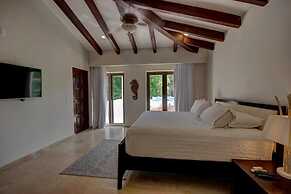 Villa Unica by Playa Moments