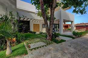 Villa Unica by Playa Moments