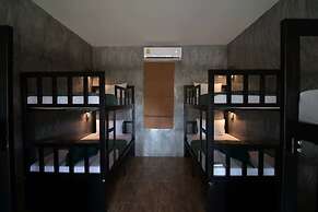 Blanco Hostel at Lanta