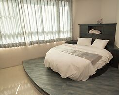 Long Hong B&B
