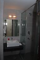 Hide Away Suites