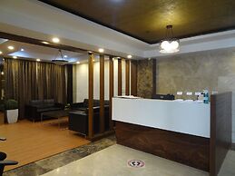 Hide Away Suites