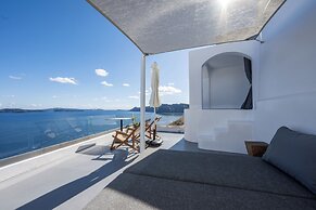 Virginia's Cave Villas