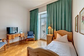 Hotel Kolbergarten