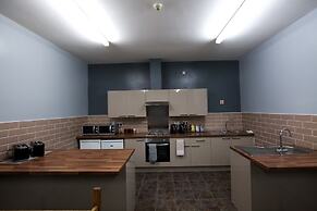 International Inn - Hostel