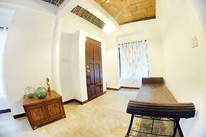 Ticao Altamar Boutique Resort