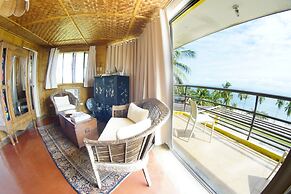 Ticao Altamar Boutique Resort