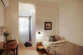 Nanan House Hostel