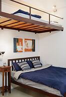 Nanan House Hostel