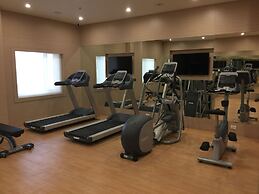 Red Fox by Lemon Tree Hotels, Sector 60, Gurugram