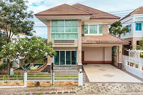 June Pool Villa