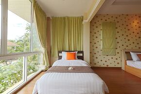 June Pool Villa