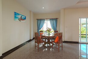June Pool Villa
