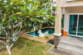 June Pool Villa