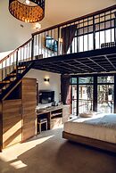 15 Palms Beach Resort