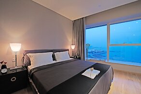 Qingdao Majesty Mansion Hotel
