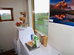 Hali Country Hotel