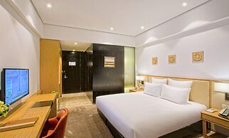 LA VIE Hotel