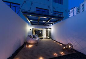 LA VIE Hotel