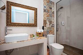Serenity Spritz Hotel - Adults Only