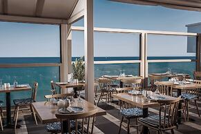 Serenity Spritz Hotel - Adults Only