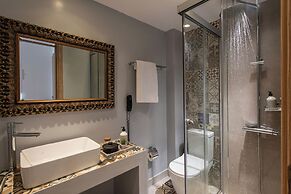 Serenity Spritz Hotel - Adults Only