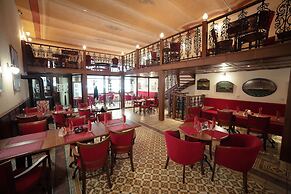 Hotel Bristol
