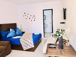 Aquamarina Suites