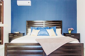 Aquamarina Suites