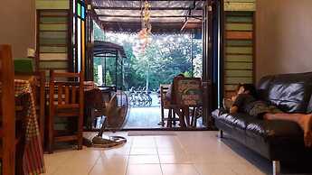 Muster House - Hostel