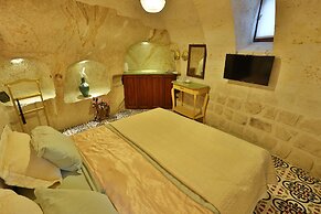Demisos Caves The Hotel