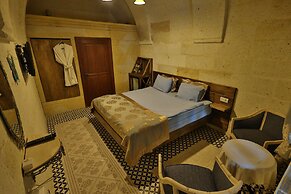 Demisos Caves The Hotel