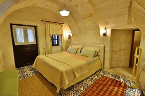 Demisos Caves The Hotel