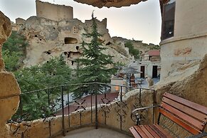 Demisos Caves The Hotel