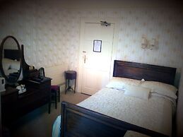 Innisfree House