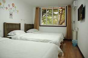 Lucky Family Hostel