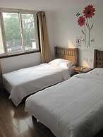 Lucky Family Hostel