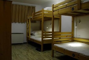 Lucky Family Hostel