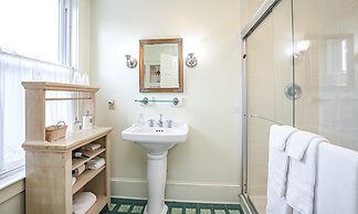 The Charlotte Hotel & Restaurant