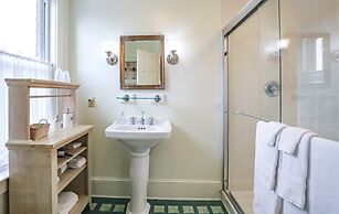 The Charlotte Hotel & Restaurant