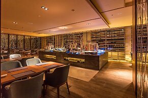 AOLUGUYA · The Unbound Collection by Hyatt
