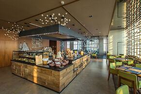 AOLUGUYA · The Unbound Collection by Hyatt